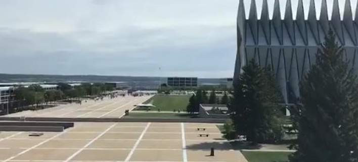 ΗΠΑ: Συναγερμός στην ακαδημία της Πολεμικής Αεροπορίας -Πληροφορίες για ένοπλο